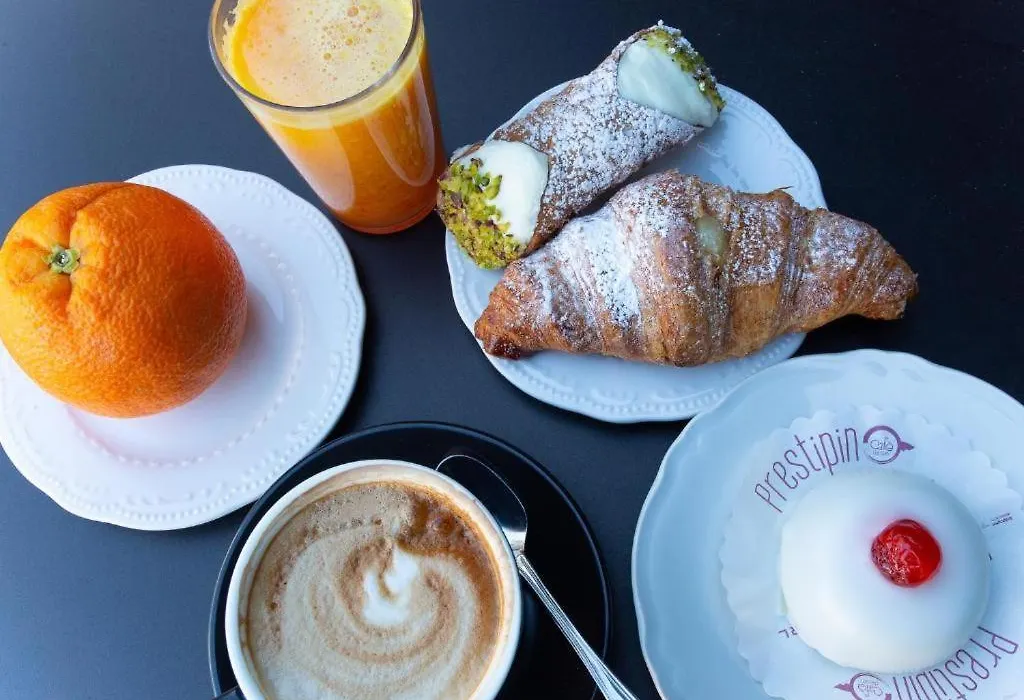 Duca di Uzeda Bed&Breakfast Luxury&Style-1