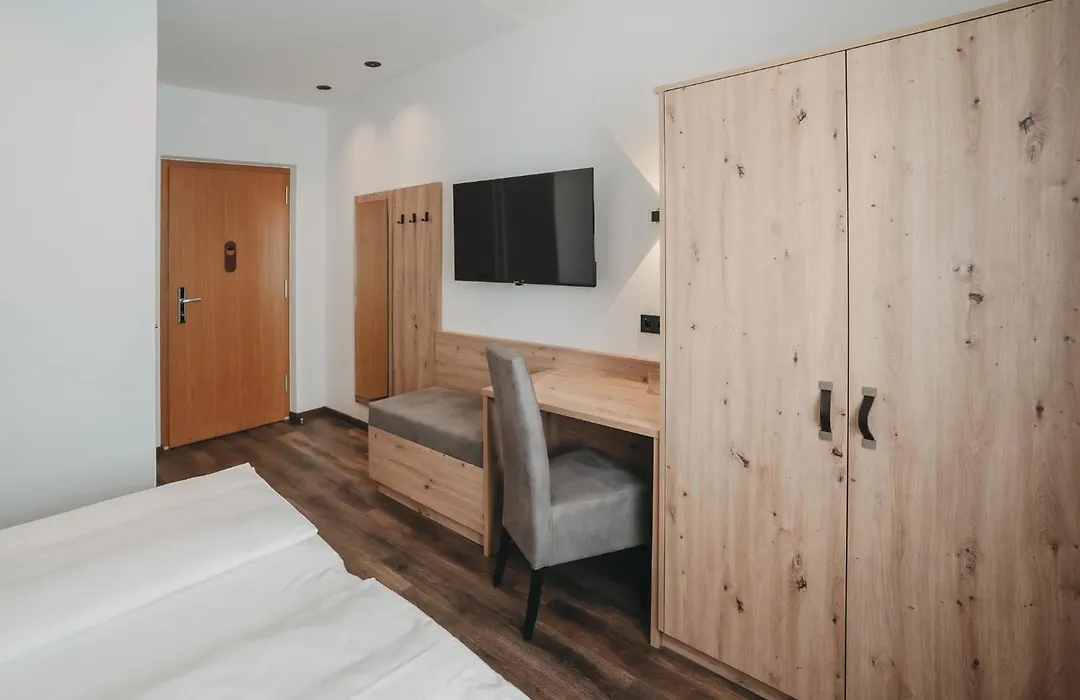 Feichter Hotel & Living-1