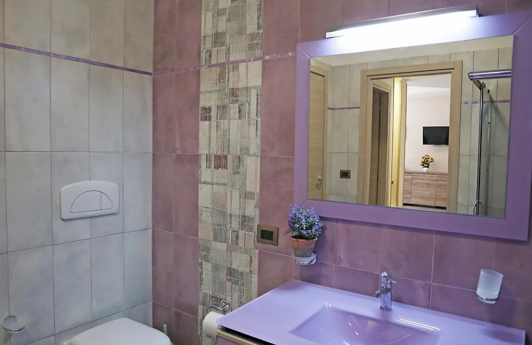 Toto Residence-1