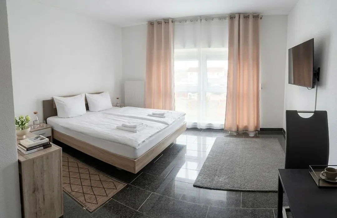 Pent - Aparthotel Crailsheim-1