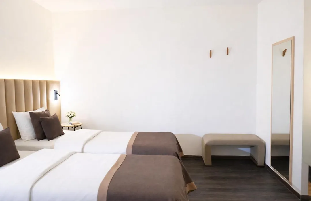 Bayer'S City Hotel-1