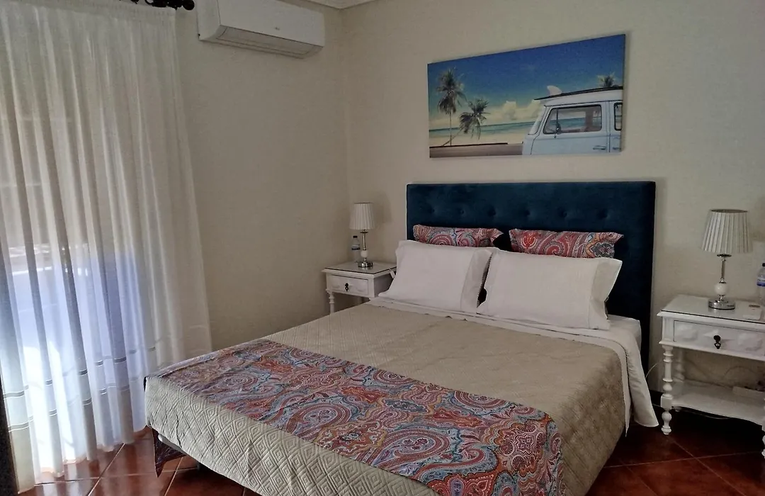 A Casa Da Ti Laura - Al-1