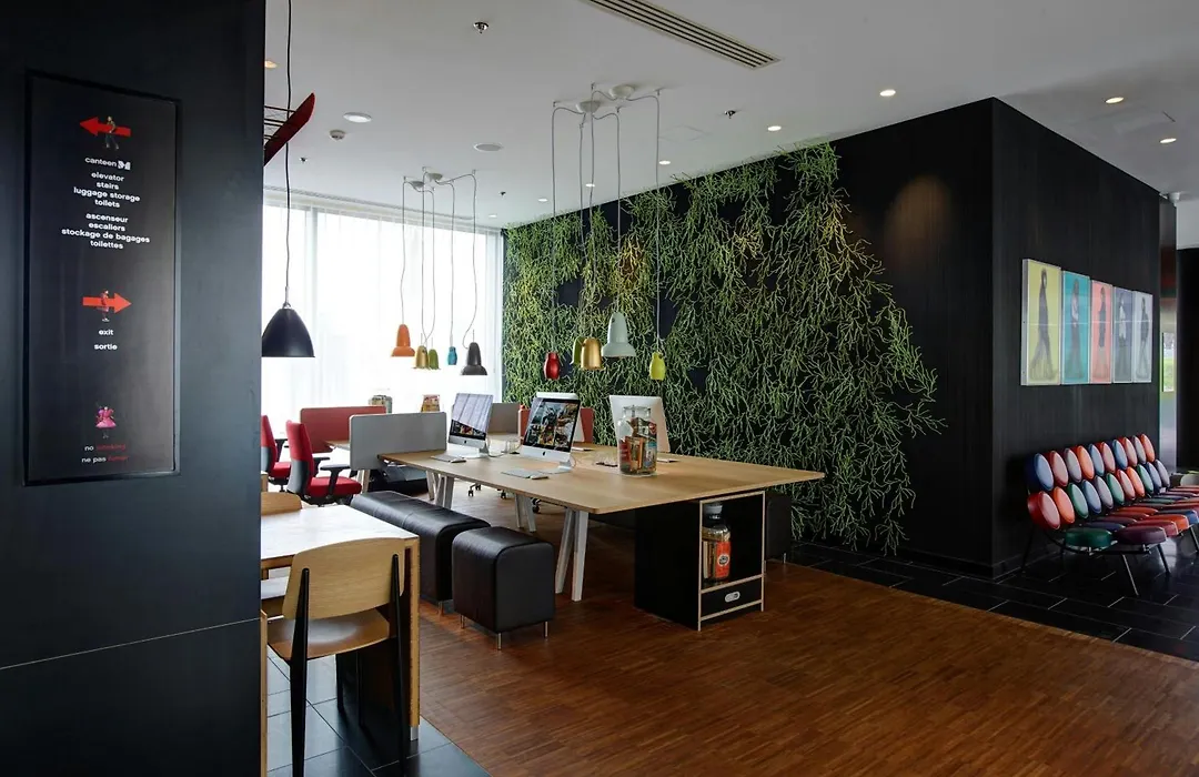 citizenM Paris Charles de Gaulle Airport-1
