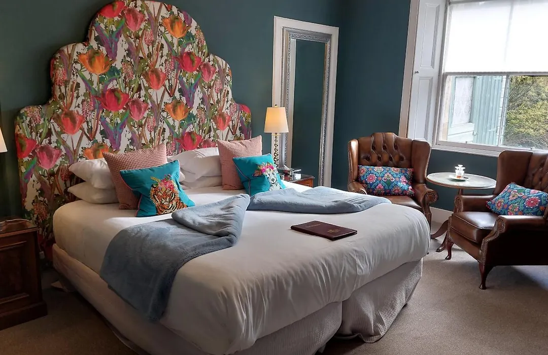 Barony House 5 Star Boutique Bk Direct-1