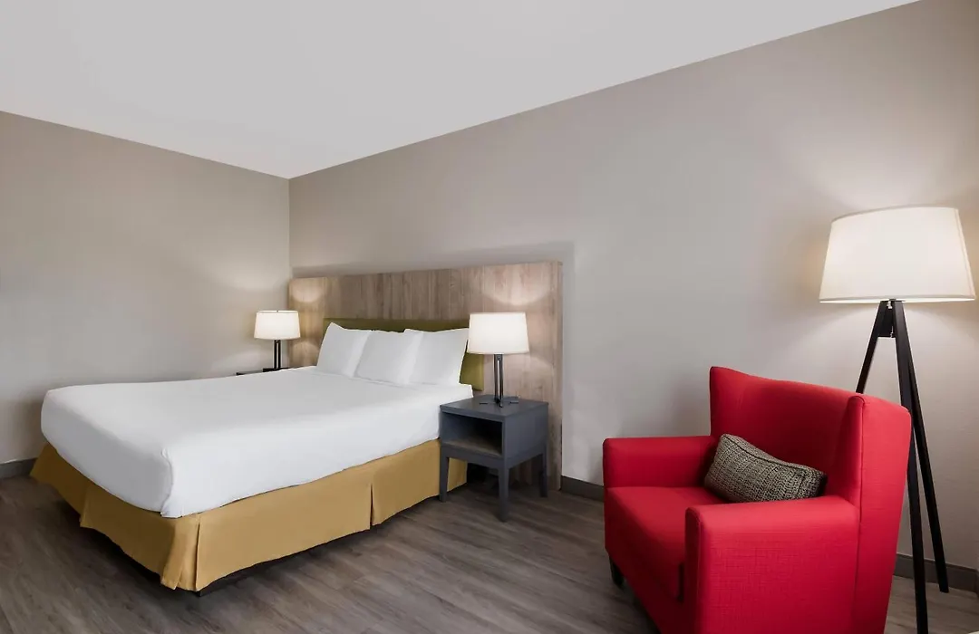Country Inn & Suites By Radisson, Harrisburg Northeast - Hershey-1