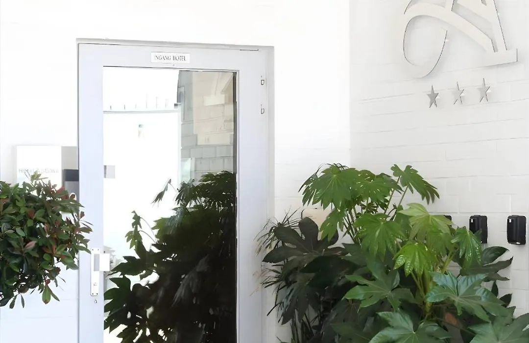 Hotel Adoma-1