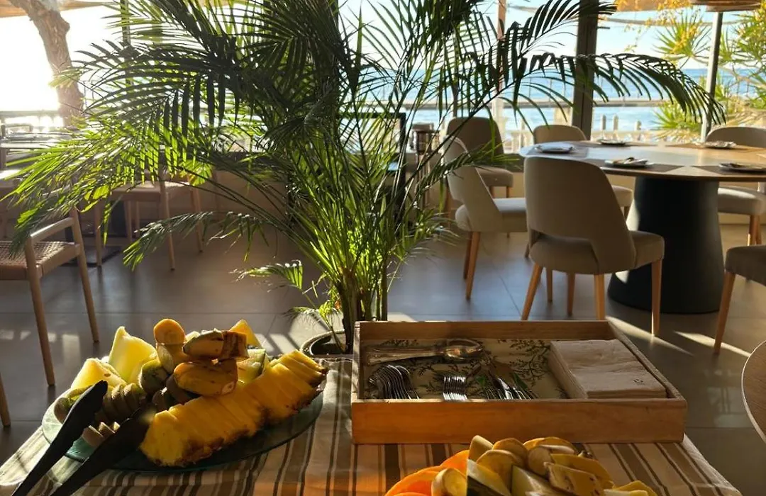 Hotel Restaurant Juanito Platja-1