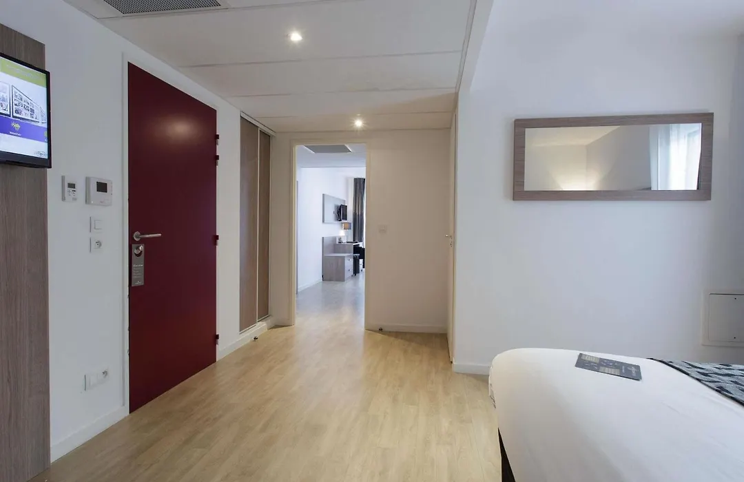 Tulip Inn Massy Palaiseau - Residence-1