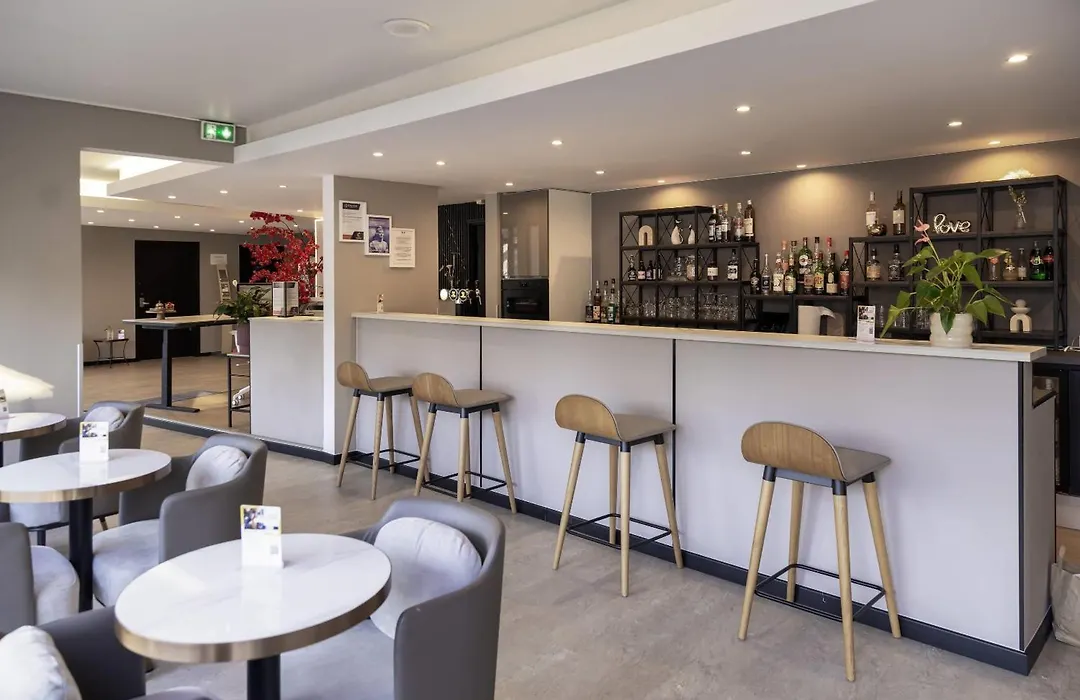 Comfort Hotel Lille L'Union-1