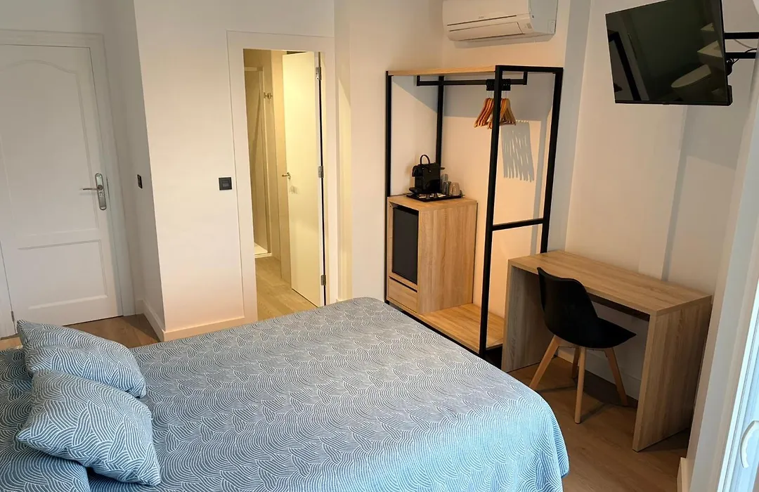 Hostal Juan Carlos-1