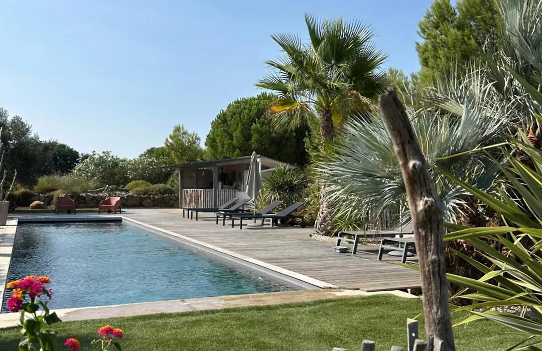 Les Lodges Saint Pierre-1