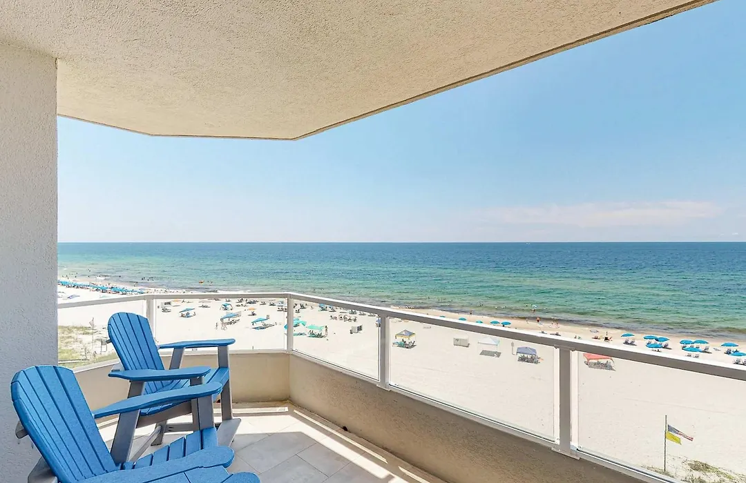 Silver Beach 601-1