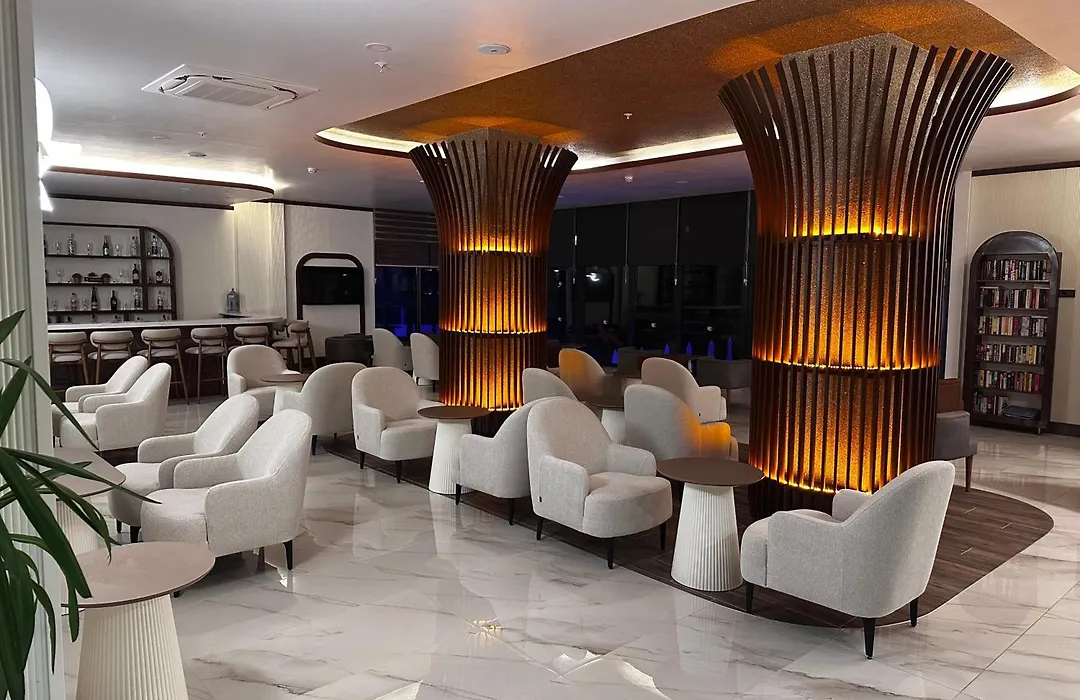 Side Golden Rock Hotel&Spa-1