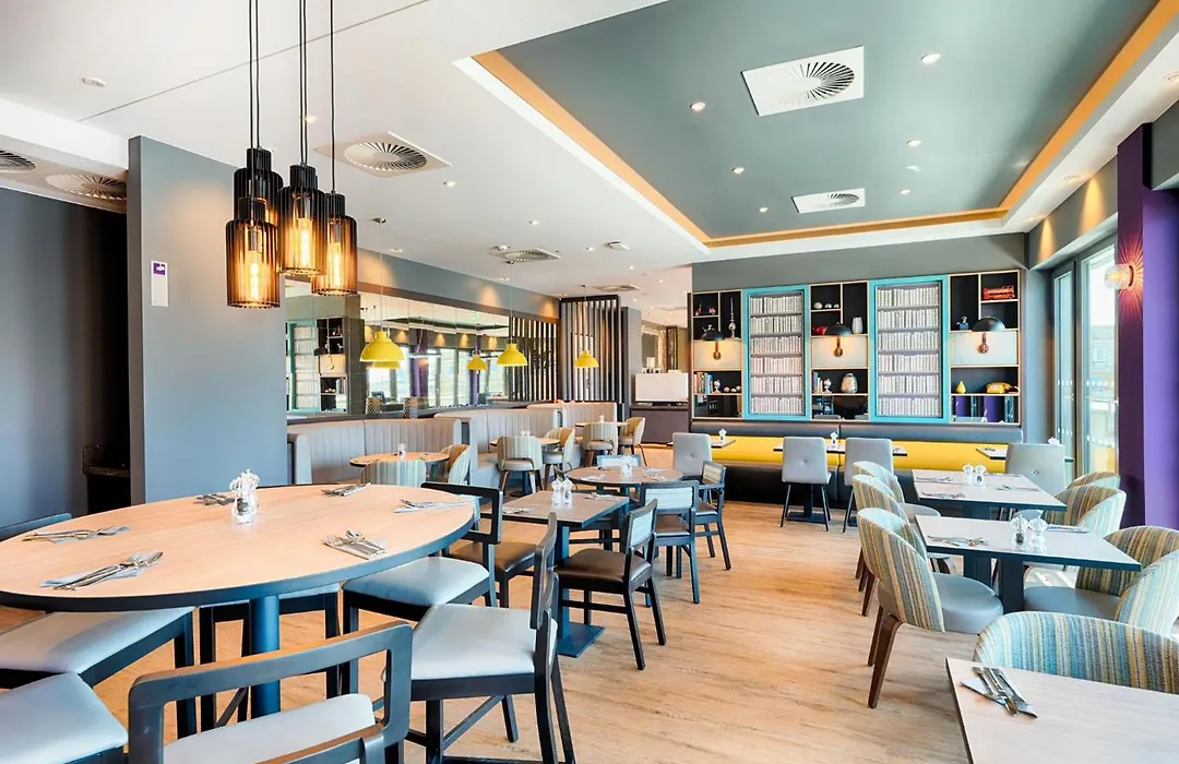 Premier Inn Dresden City Prager Strasse-1