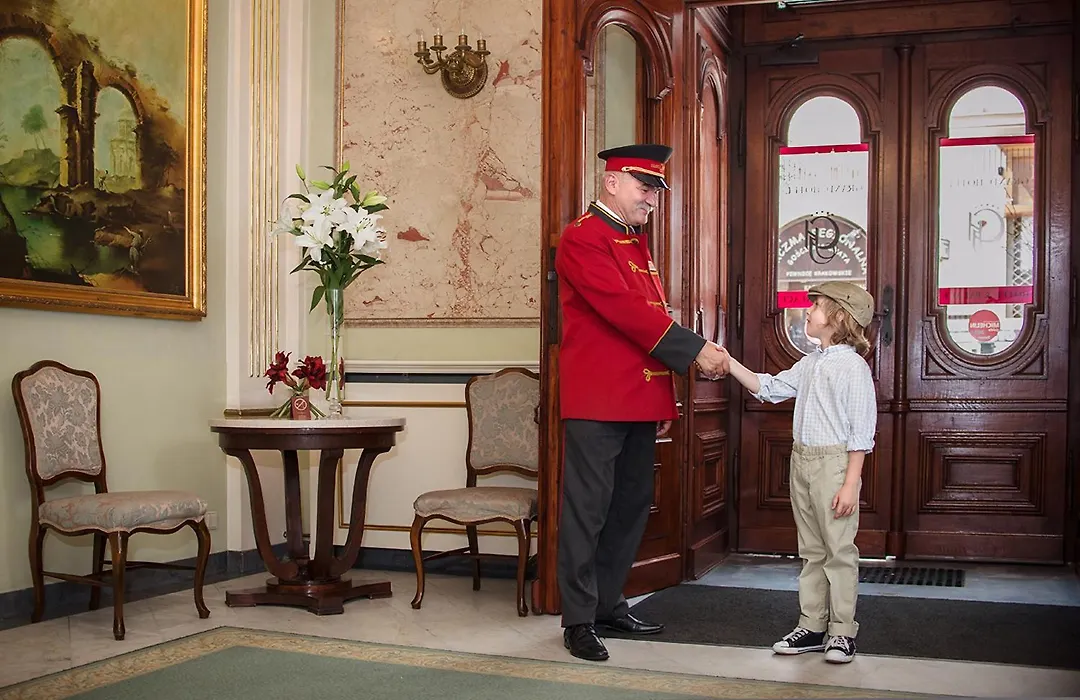 Grand Hotel-1