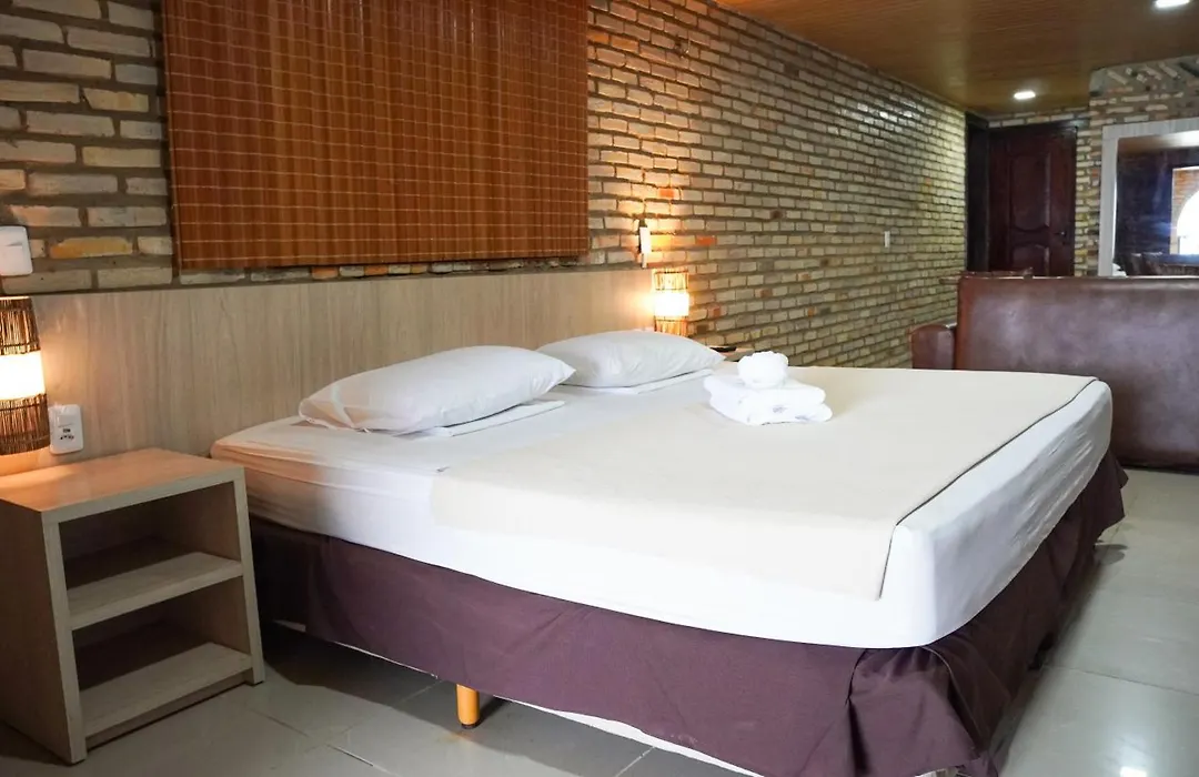 Goldmen Coliseum Beach Hotel-1
