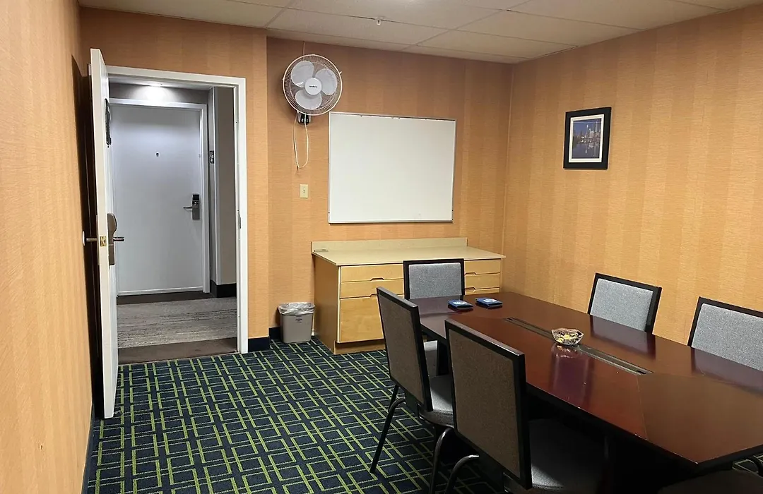 Hampton Inn Marysville-1