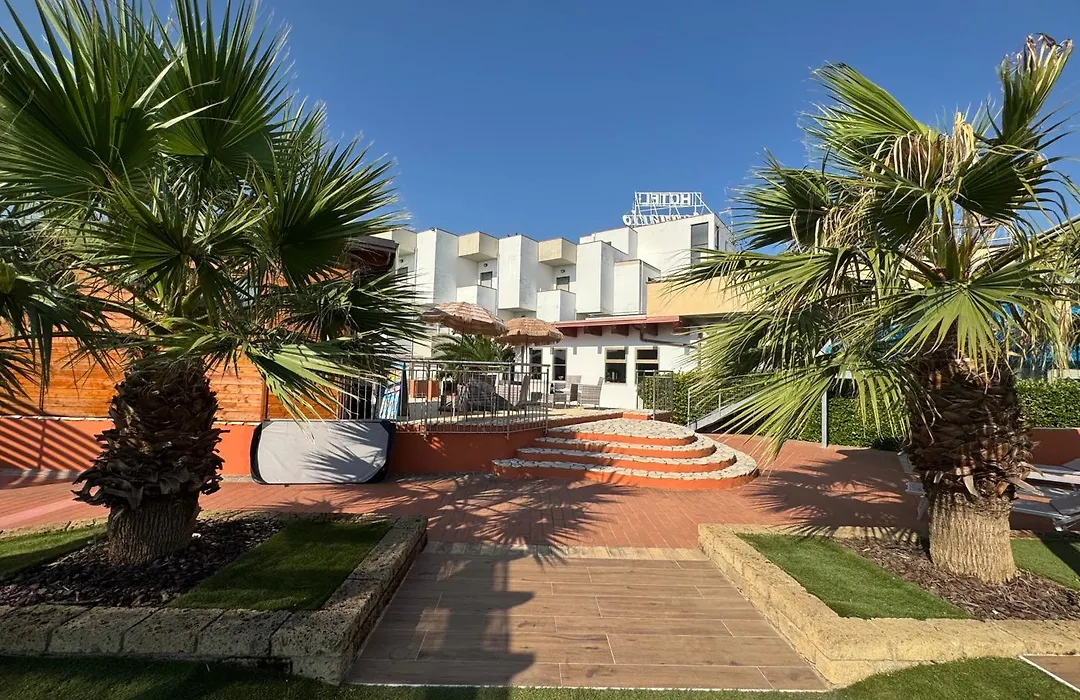 Hotel Acquario-1