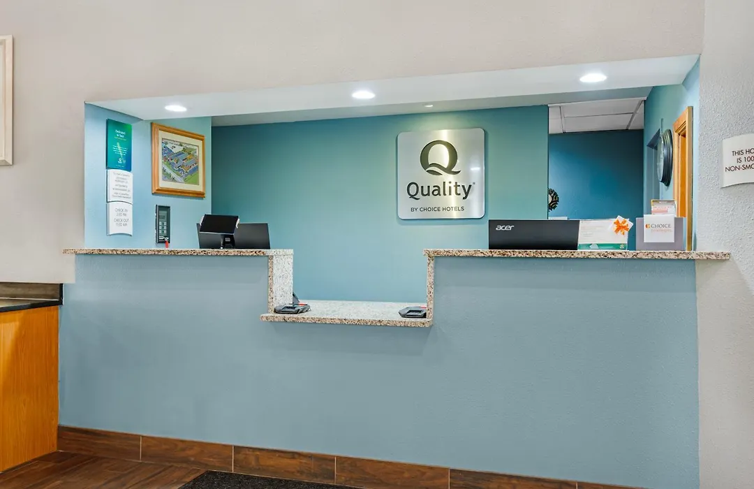 Quality Inn & Suites Goshen-1
