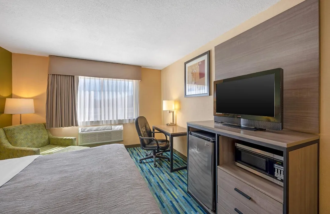 Quality Inn Los Lunas - Albuquerque South-1