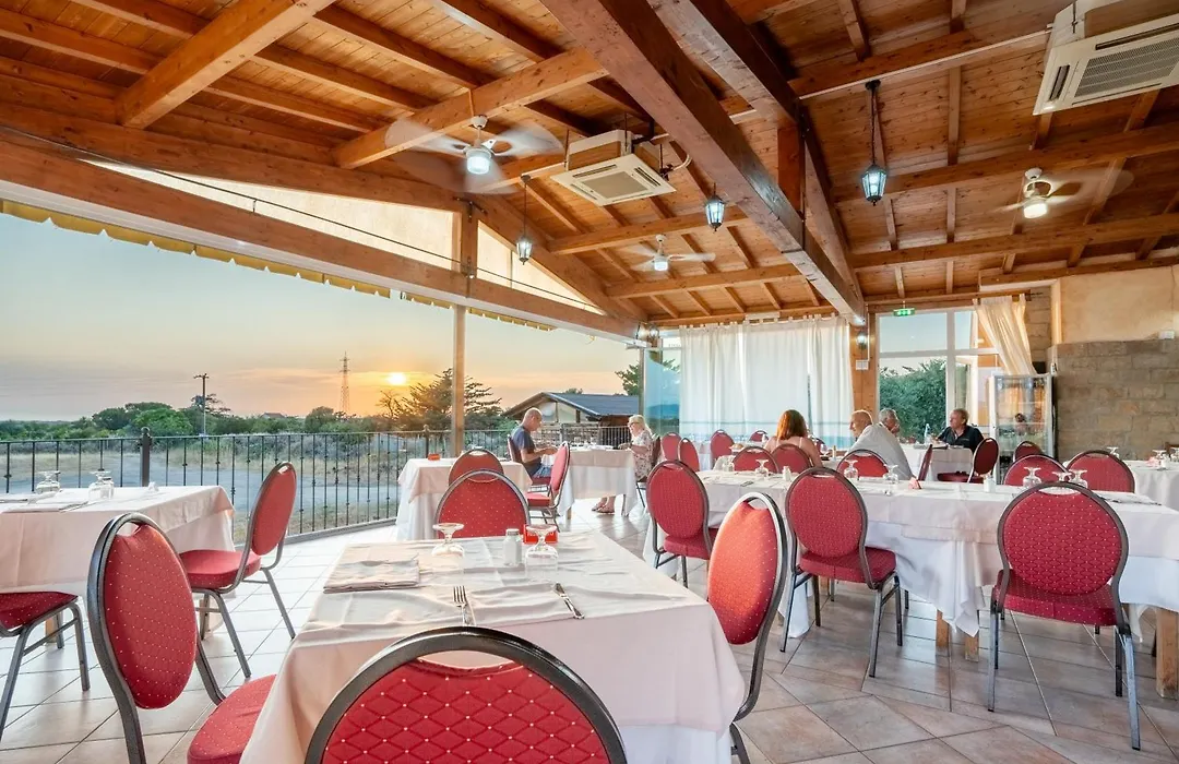 Hotel Marina-1