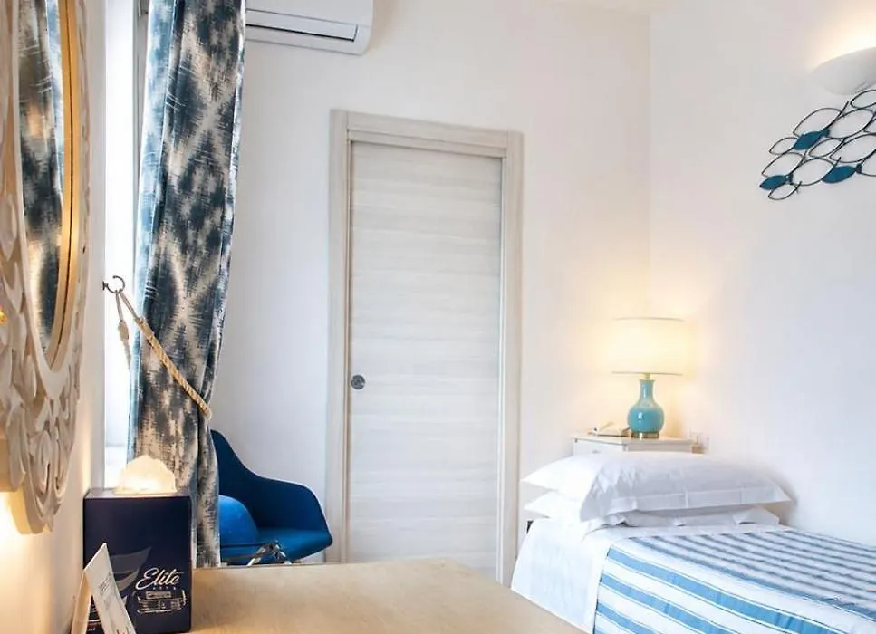 Hotel Guarracino-1