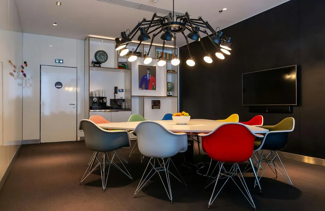 citizenM Paris La Défense-1