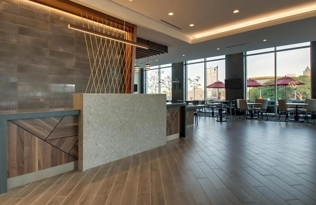 Hyatt Place Milwaukee Downtown-1