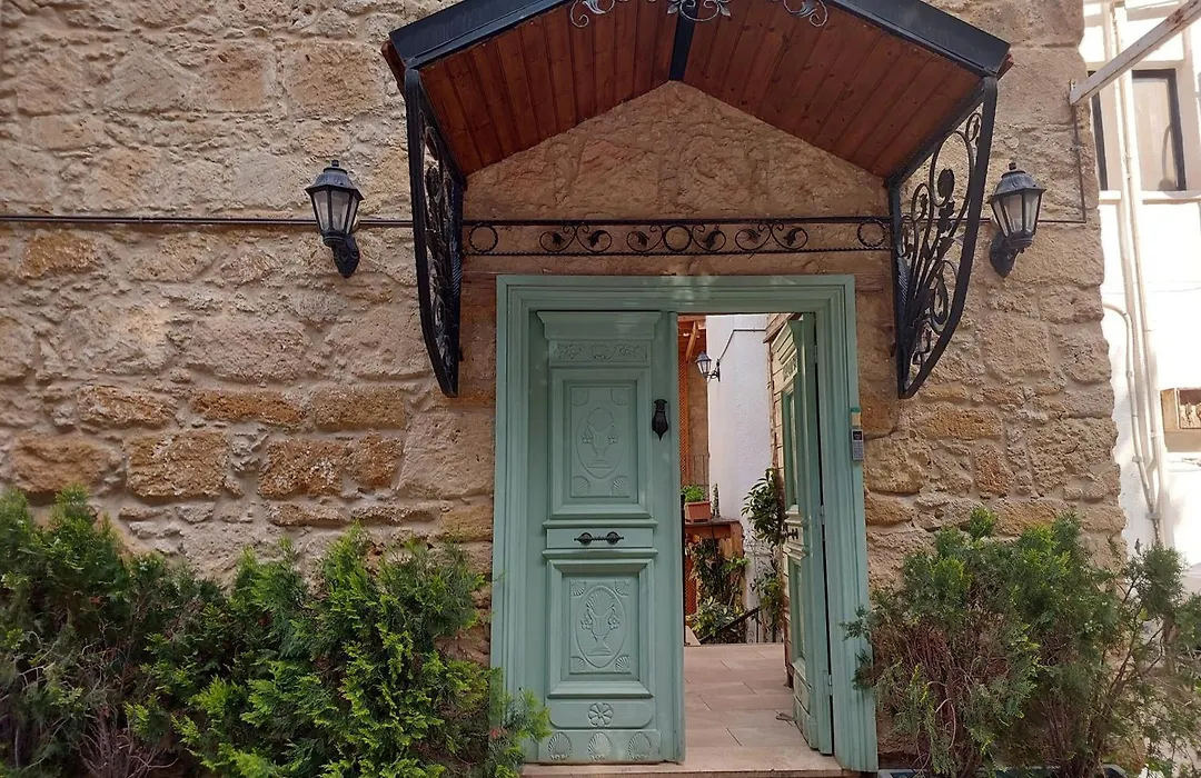Hotel Valide Hanim Konak-1