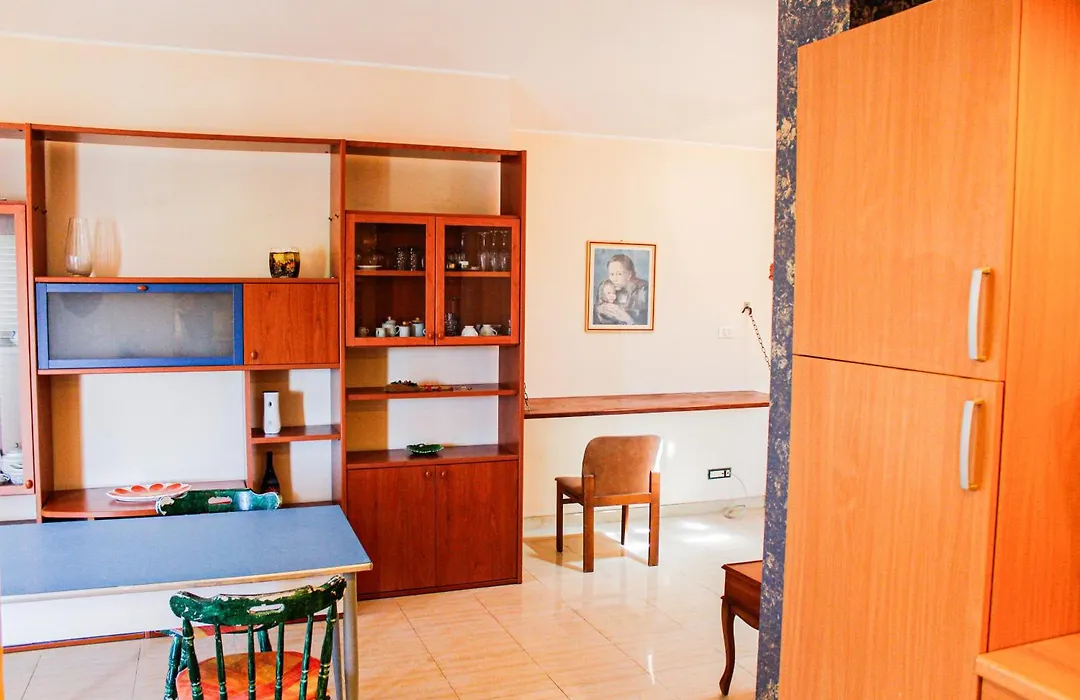 B&B Ad Un Passo Dal Mare-1