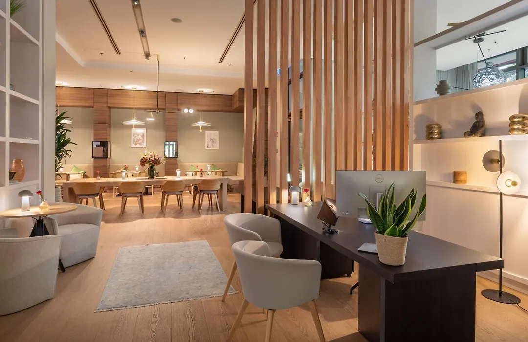Melia Dusseldorf-1