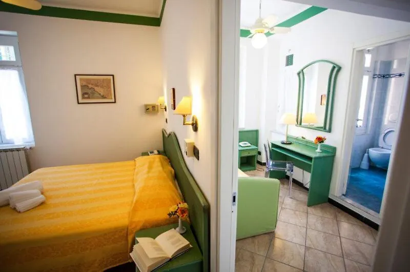 Hotel Delle Rose-1