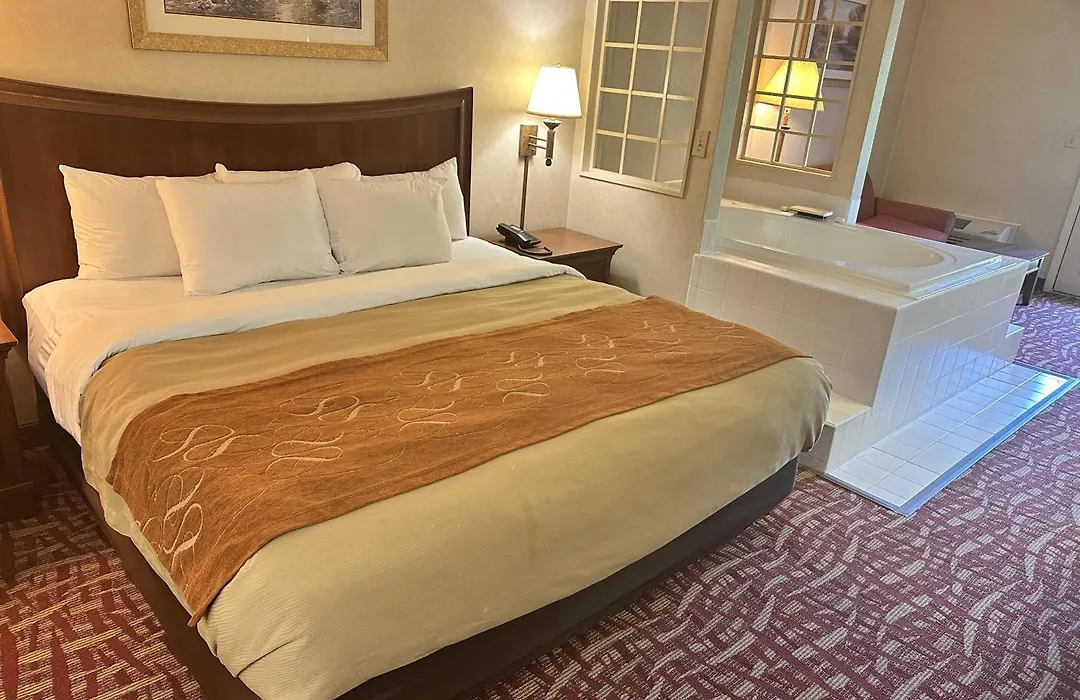 Surestay By Best Western Cherokee On The River-1