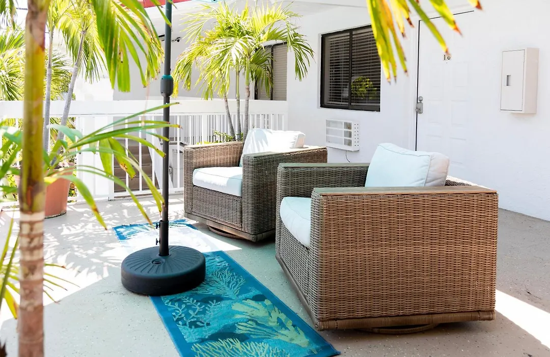 Palm Breeze Hotel-1