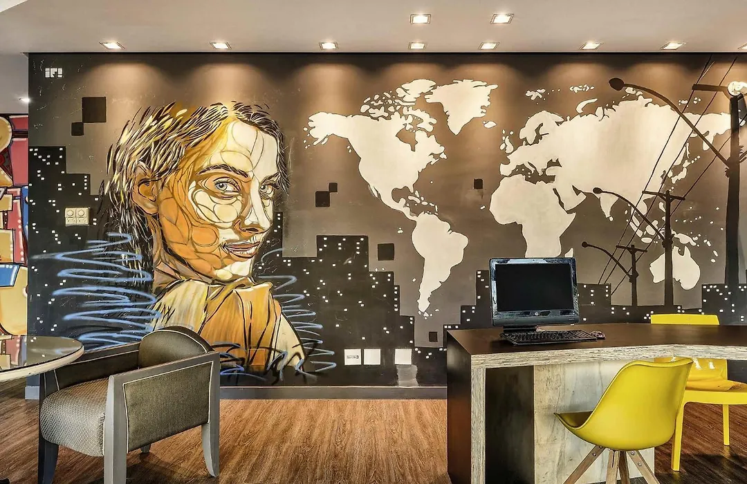 Ibis Taubate-1
