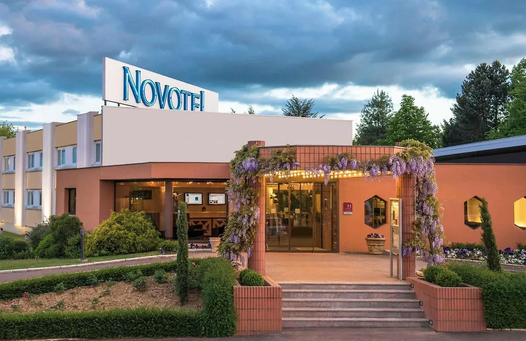 Novotel Macon Nord Autoroute du Soleil-1