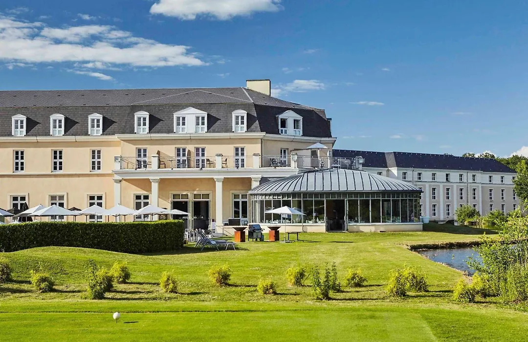 Mercure Chantilly Resort & Conventions (Adults Only)-1