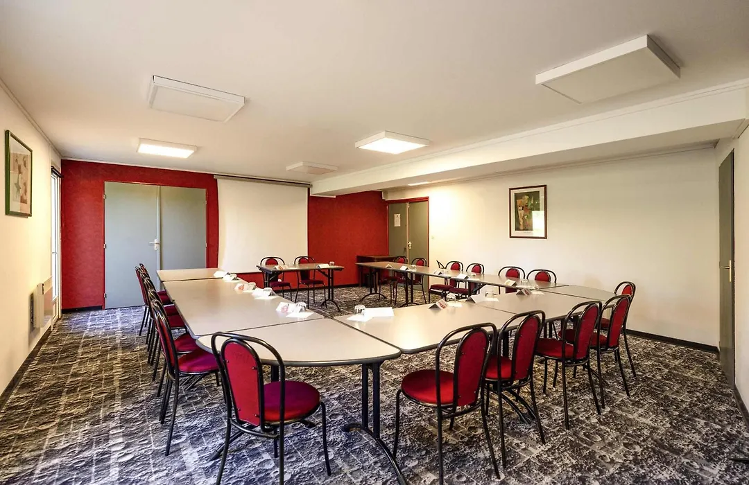 Hotel Ibis Autun-1