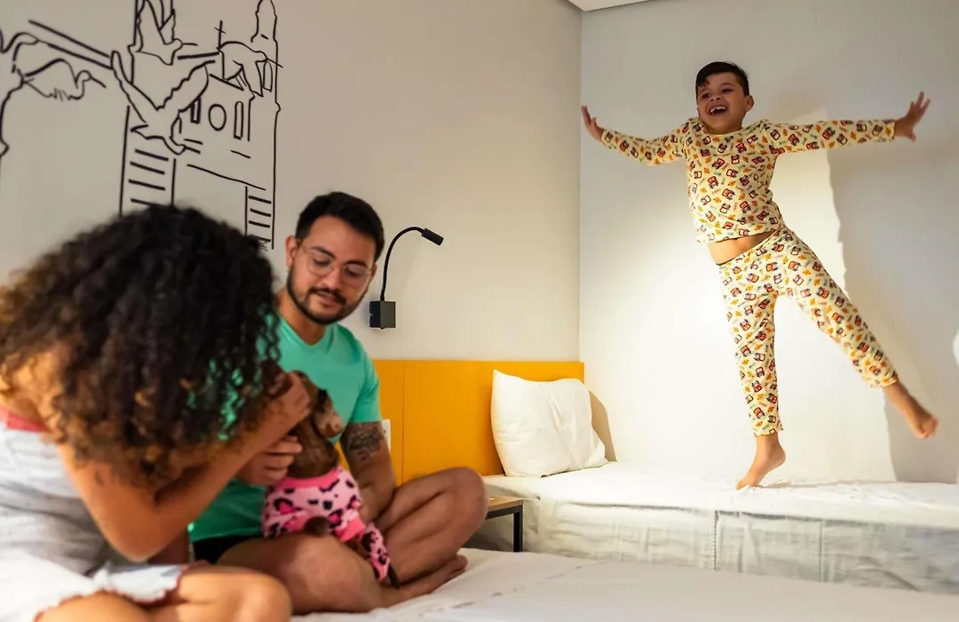 Ibis Styles Belem Nazare-1