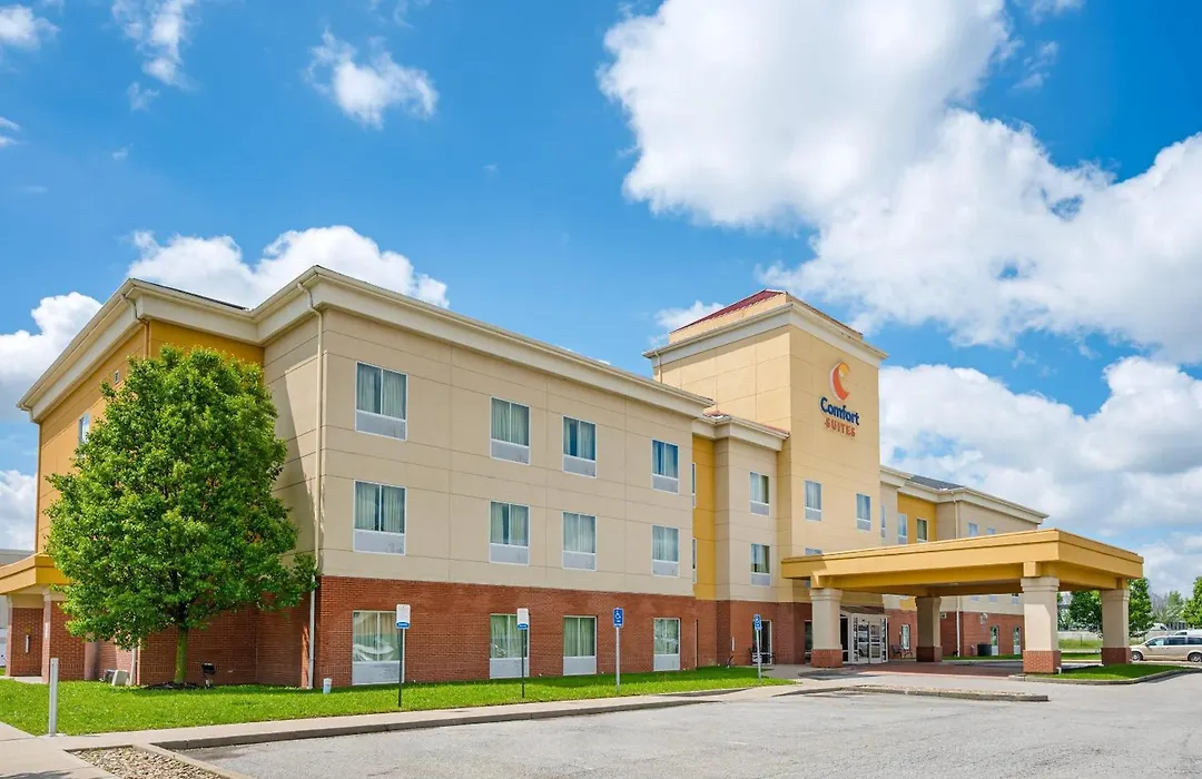 Comfort Suites Near Indianapolis Airport-1