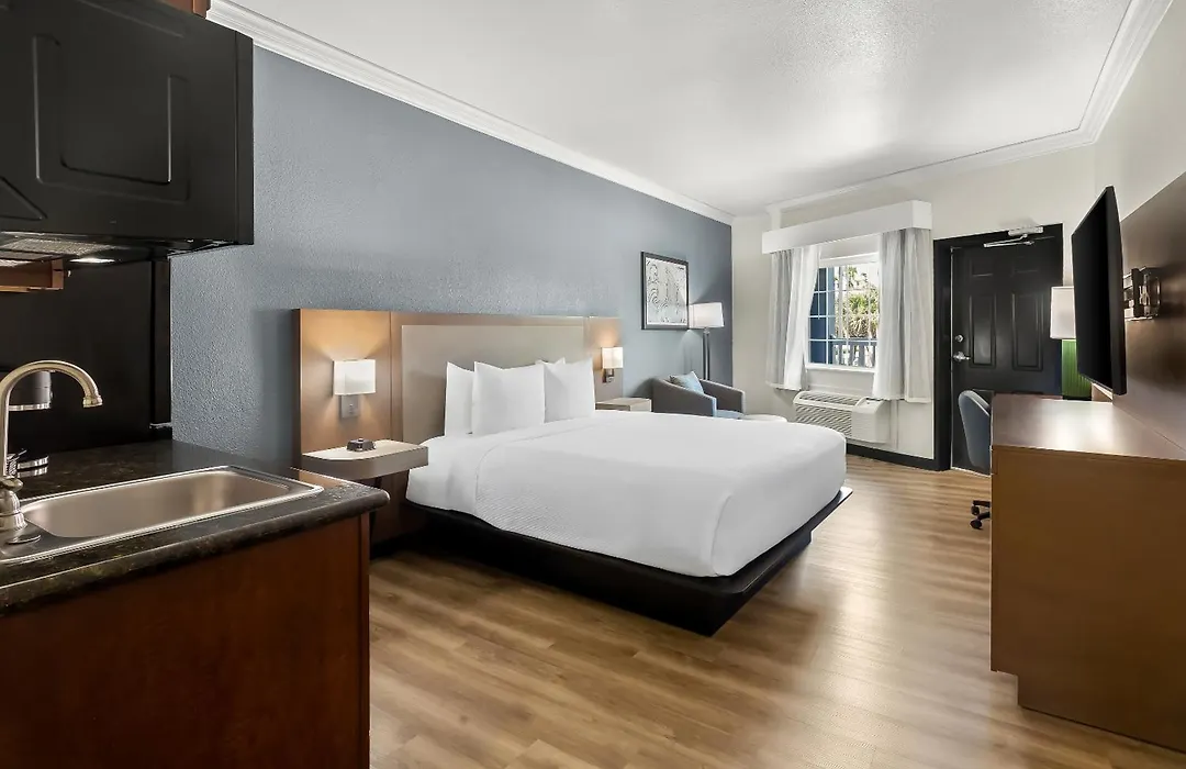 Hyatt Select Galveston Beachfront-1