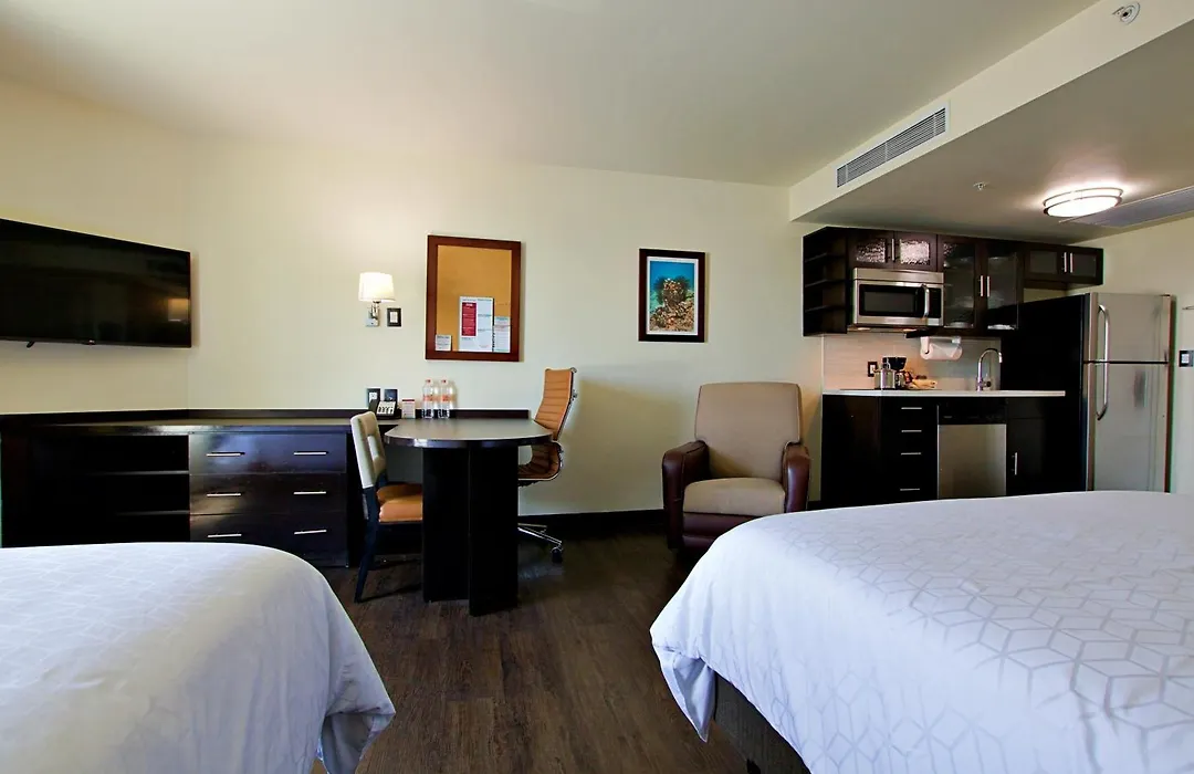 Candlewood Suites - Celaya By Ihg-1
