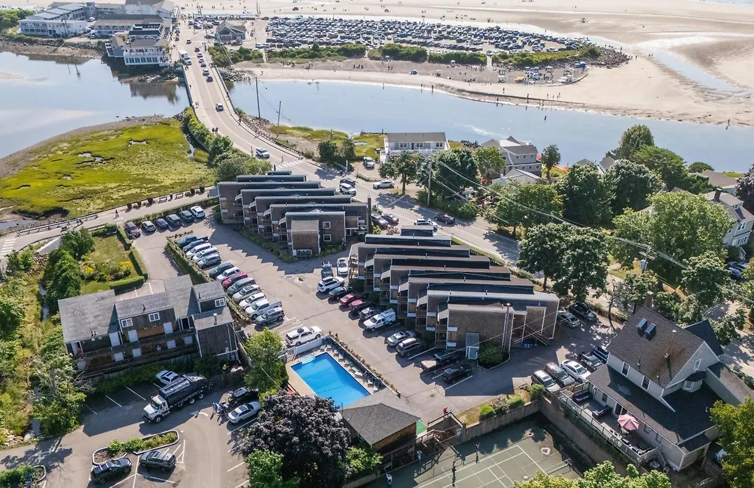 Aspinquid Resort-1