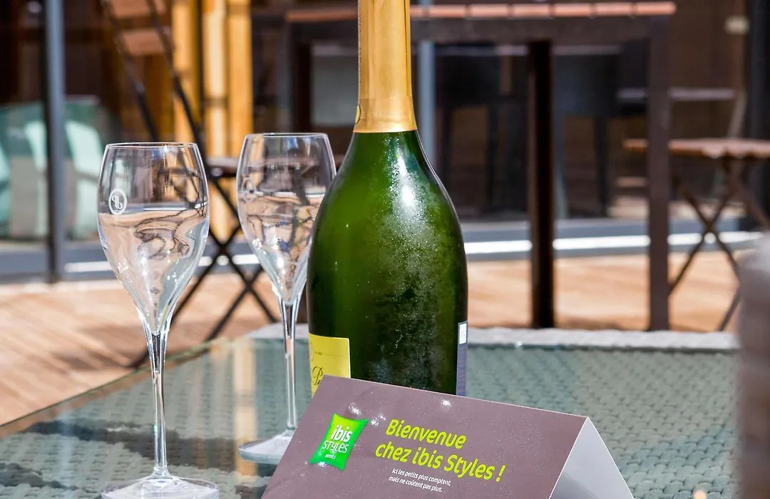ibis Styles Chalons en Champagne Centre-1