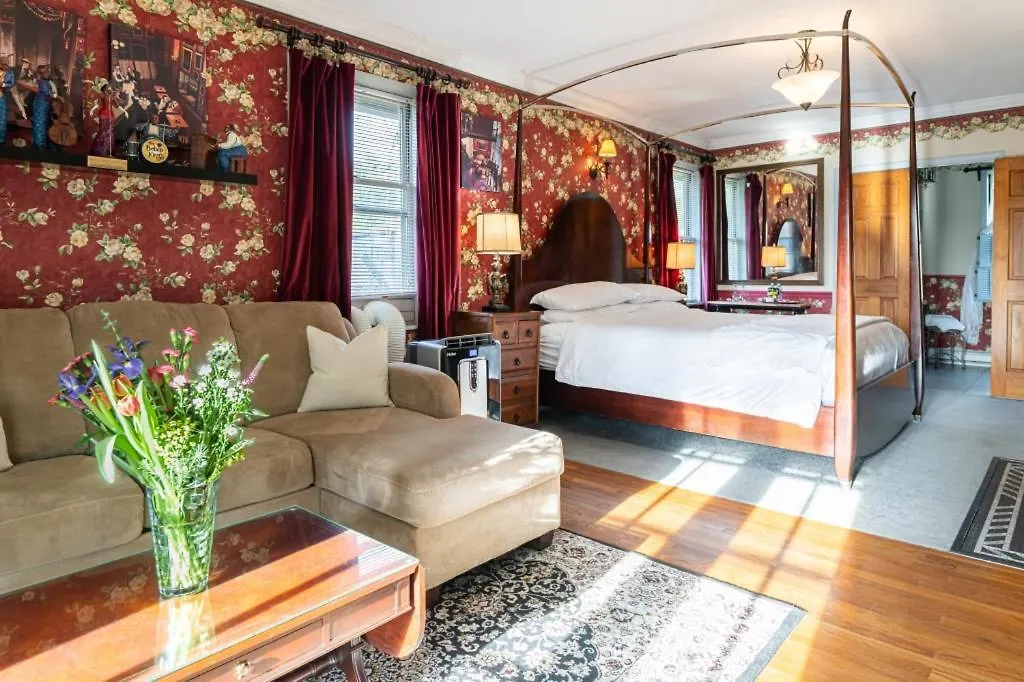 The Reynolds Mansion-1