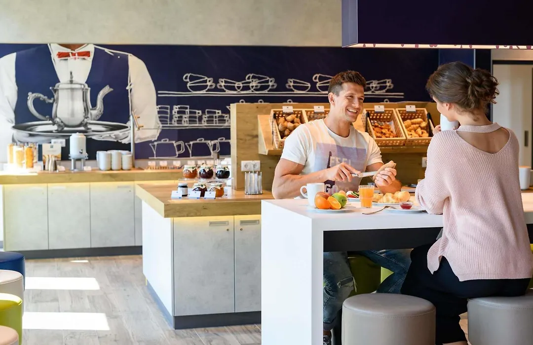 Ibis Budget Bremen City Center-1