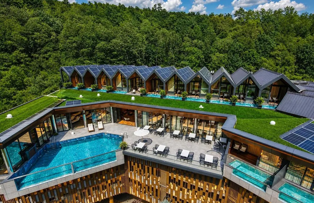 Resort Ujevara E Drinit-1