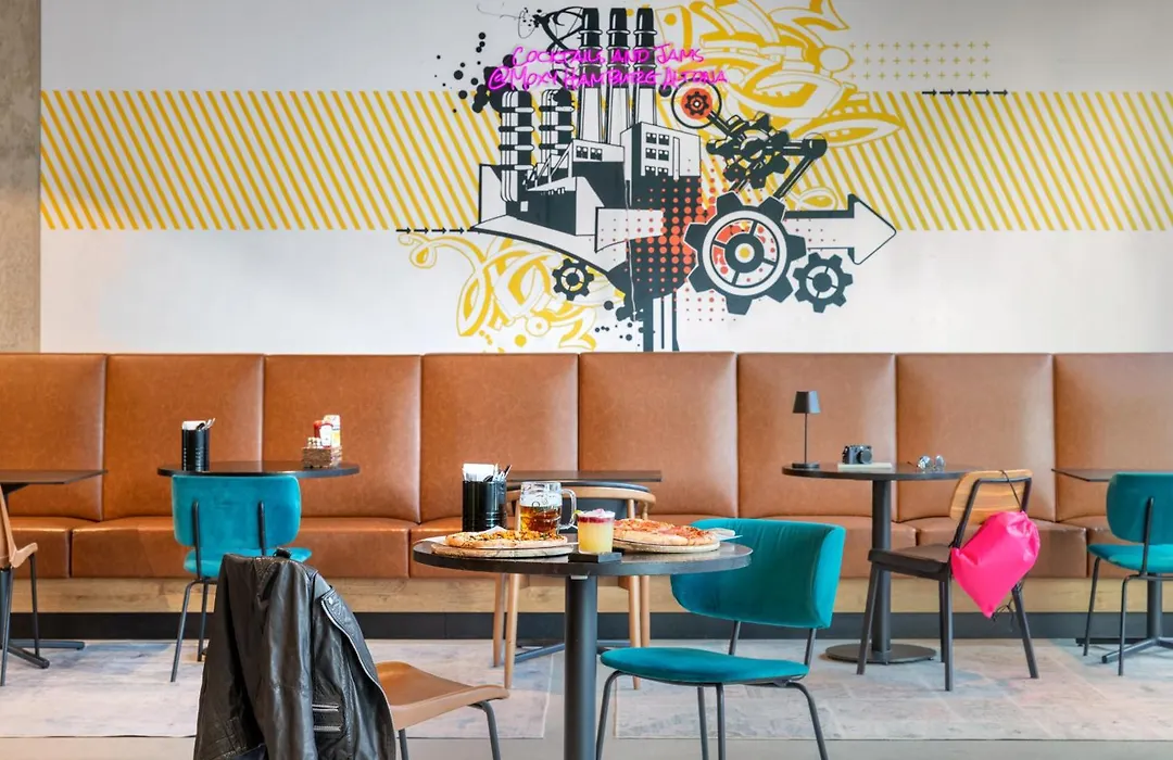 Moxy Hamburg Altona-1
