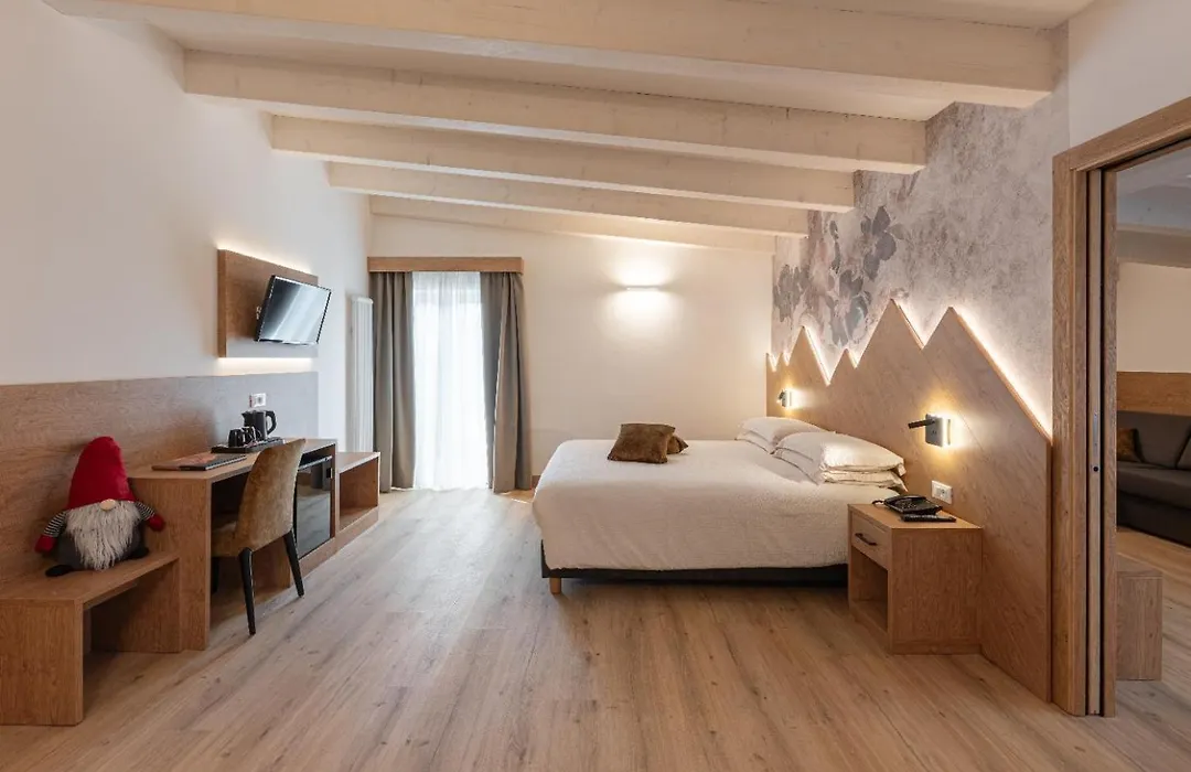 Hotel Alpen-1