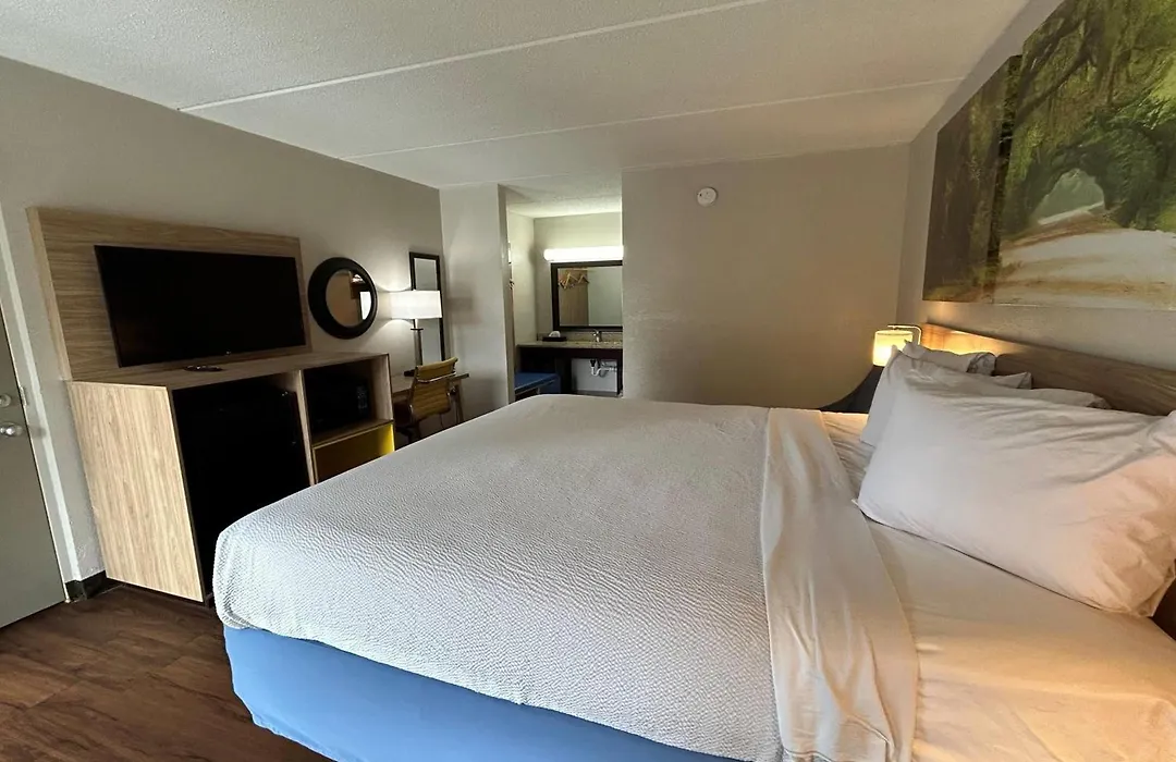 Days Inn By Wyndham Ridgeland South Carolina-1